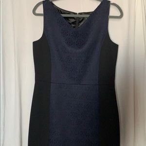 Tahari dress 12 navy/black